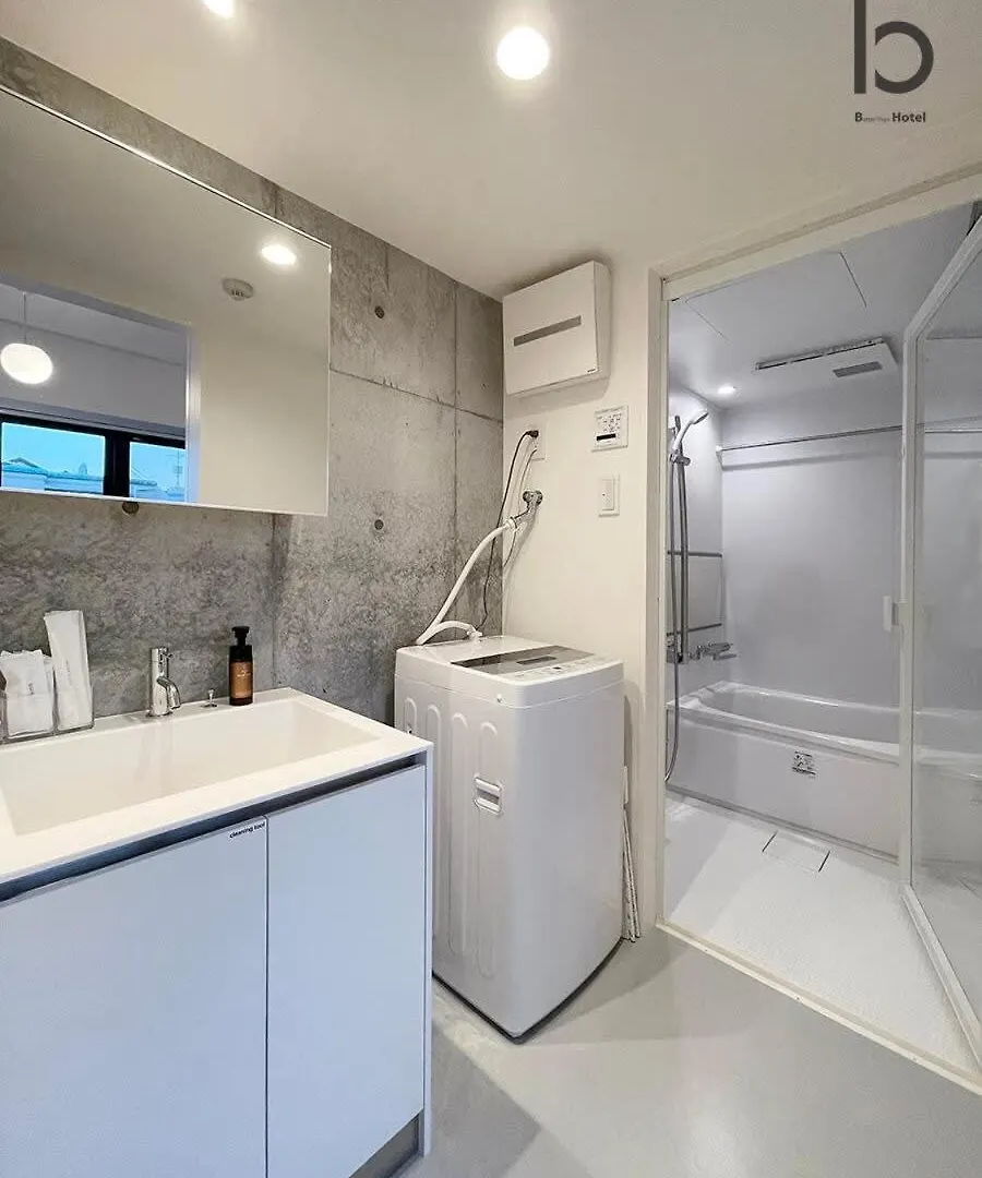 Bhotel Nekoyard - Comfortable Studio, Easy Walk To Peace Park 広島市 0*,